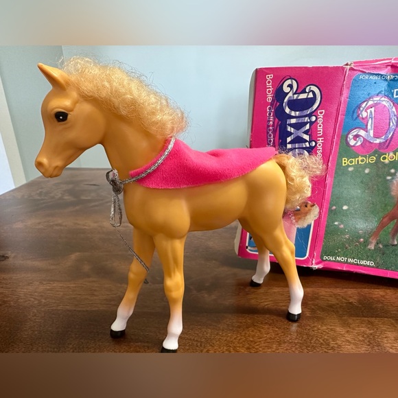Dixie Dream Horse Barbie’s Baby Palomino - Picture 2 of 8